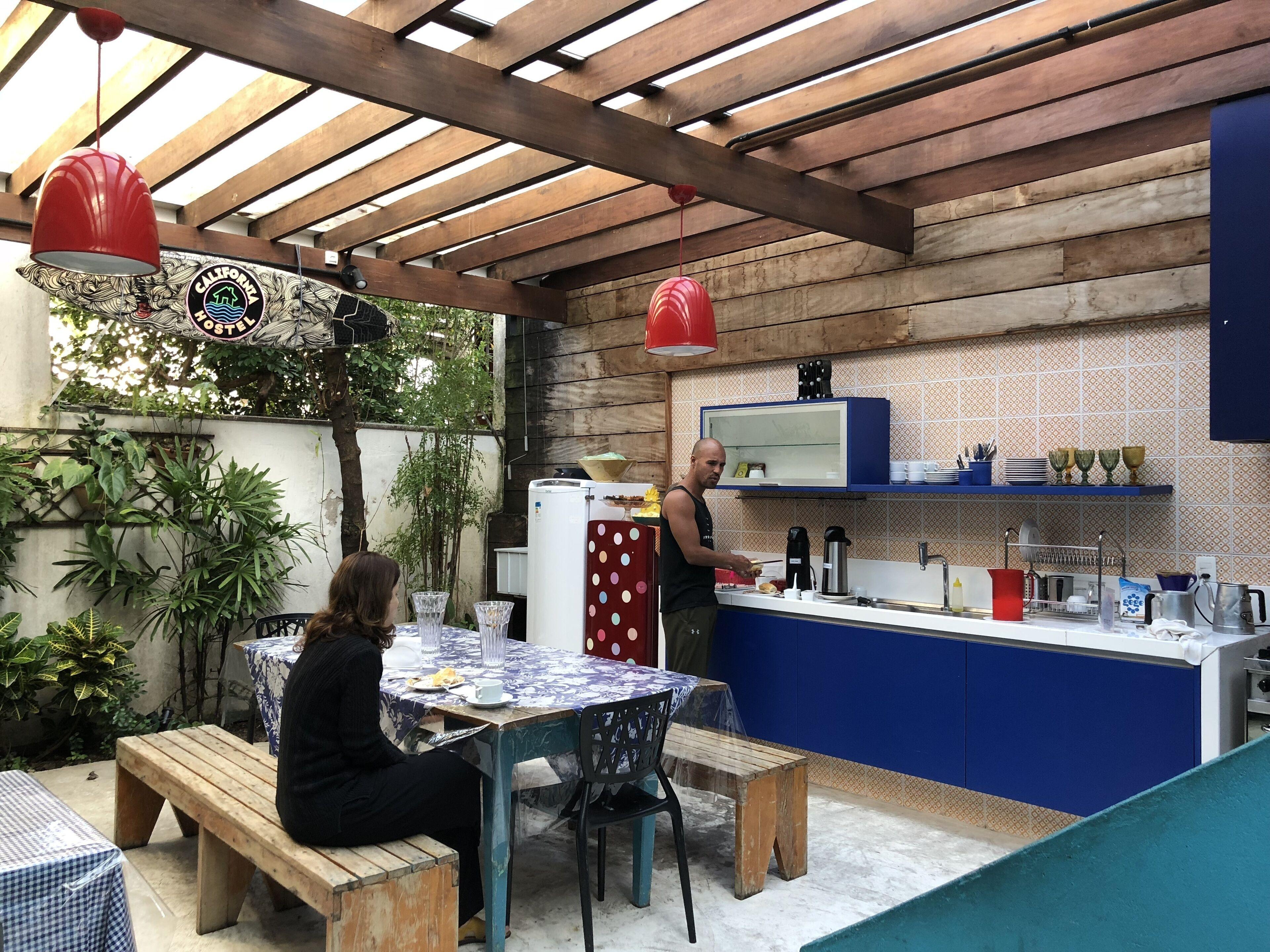 Hostel California Cafe Bar - Sao Paulo — Photos 2